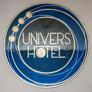Univers **** Nizza